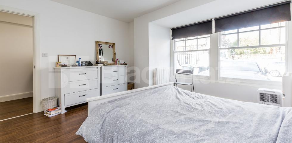 			FANSTASTIC NEW INSTRUCTION!, 1 Bedroom, 1 bath, 1 reception Ground Floor Flat			 Elder Avenue, Crouch End