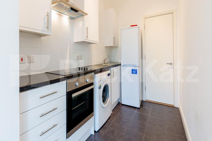 Located in a large detached conversion located minutes from Caledonian station  Hillmarton Road, Islington / Caledonian Road