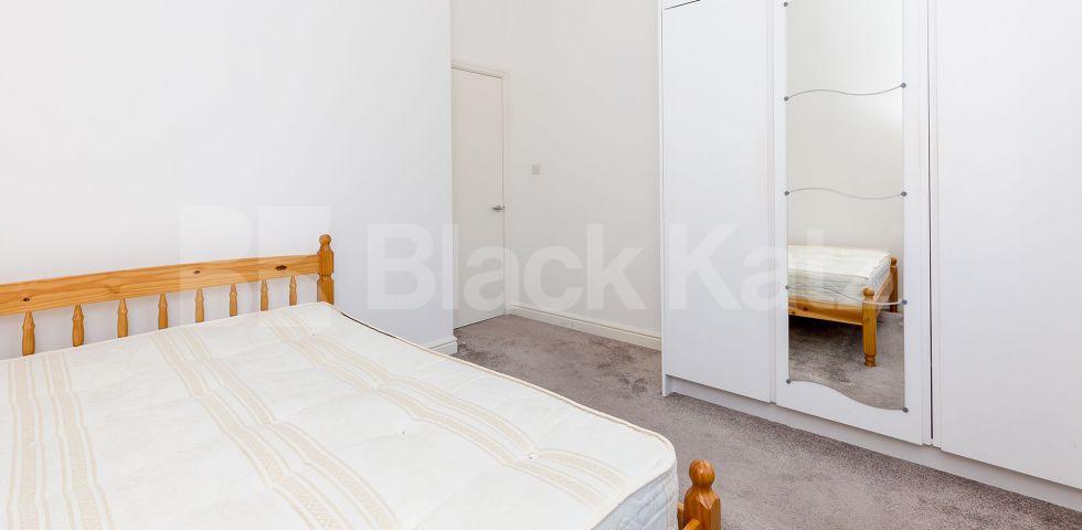 			NEWLY REFURBISHED!, 2 Bedroom, 1 bath, 1 reception Flat			 Hillmarton Road, CALEDONIAN ROAD