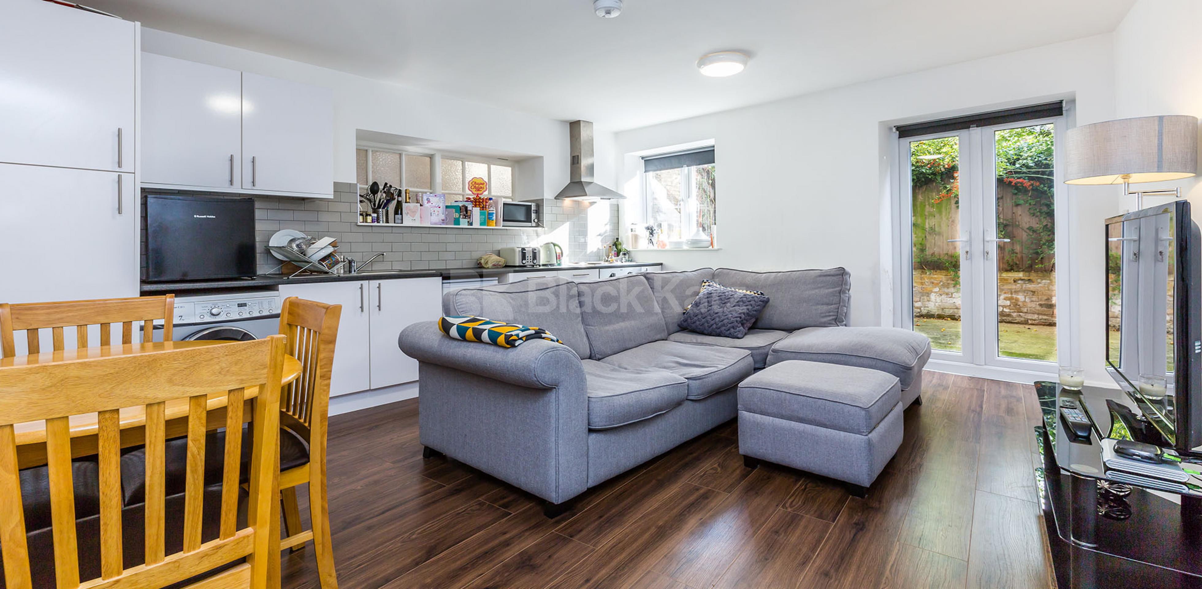 			FANSTASTIC NEW INSTRUCTION!, 1 Bedroom, 1 bath, 1 reception Ground Floor Flat			 Elder Avenue, Crouch End N8