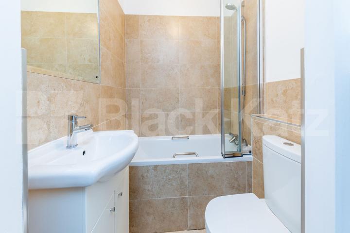 large self contained studio with separate kitchen  Cambridge Gardens, Muswell Hill