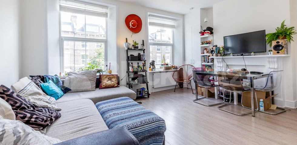 			NEW, 4 Bedroom, 2 bath, 1 reception Flat			 Moray Road, FINSBURY PARK-STROUD GREEN