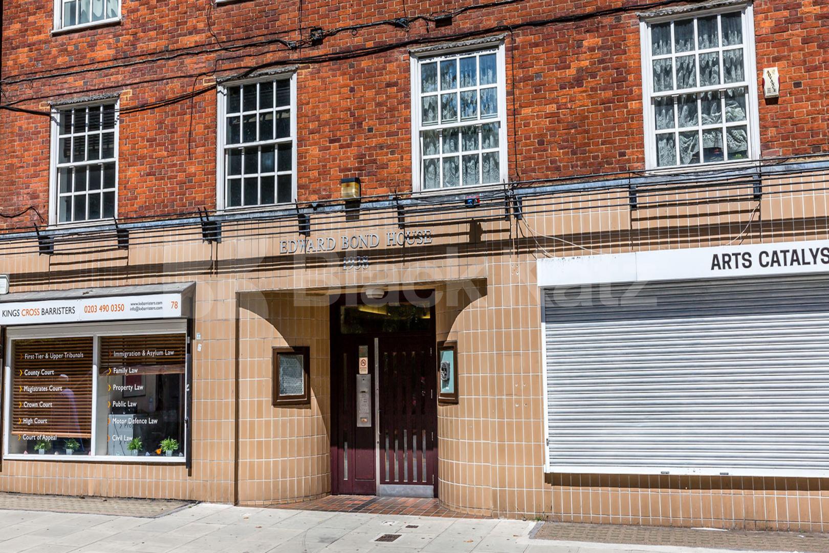 Located in a prime location in Bloomsbury close to all major universities  Cromer Street, Kings cross