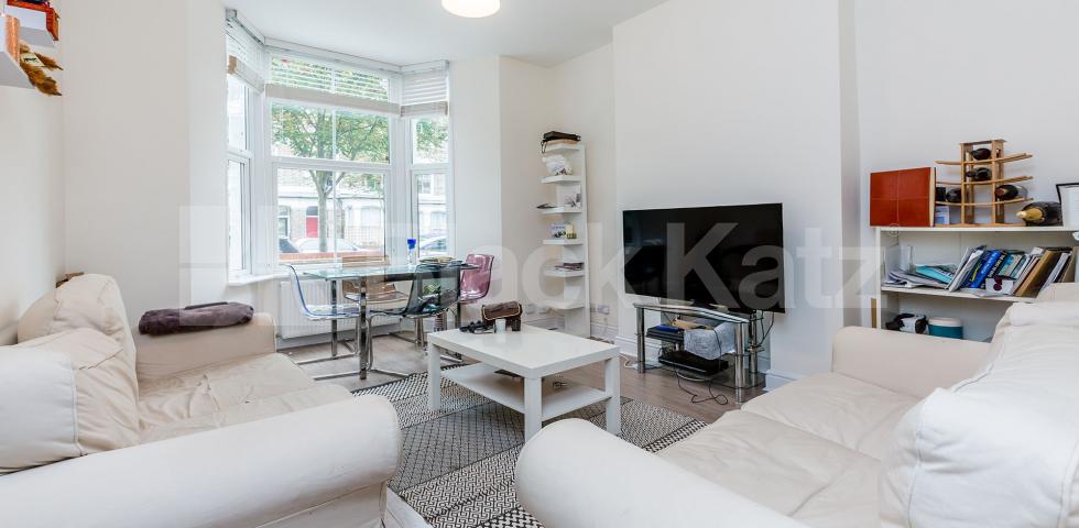 			2 Bedroom, 2 bath, 1 reception Flat			 Moray Road, FINSBURY PARK-STROUD GREEN