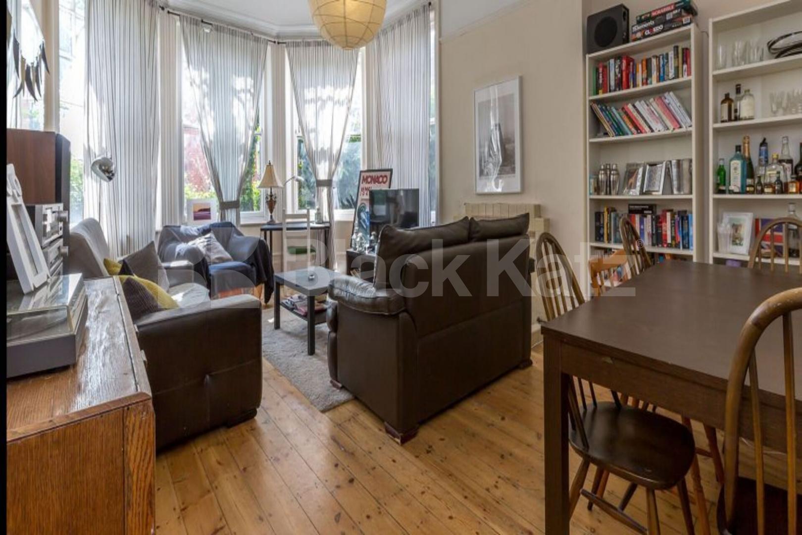 Stunning Mansion Block Seconds to Highgate Village and Archway tube zone 2  Linden Mansions, Hornsey Lane, Highgate