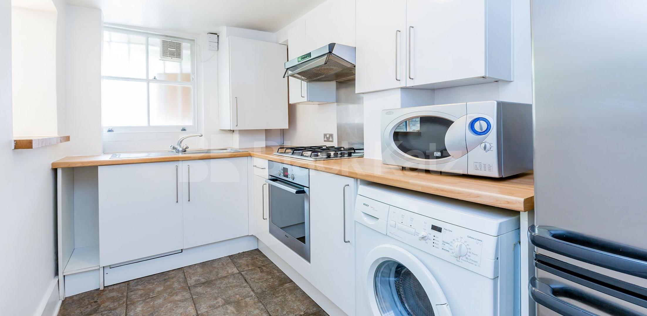 			GARDEN FLAT!, 1 Bedroom, 1 bath, 1 reception Flat			 Hartham Road, HILLMARTON CONSERVATION AREA