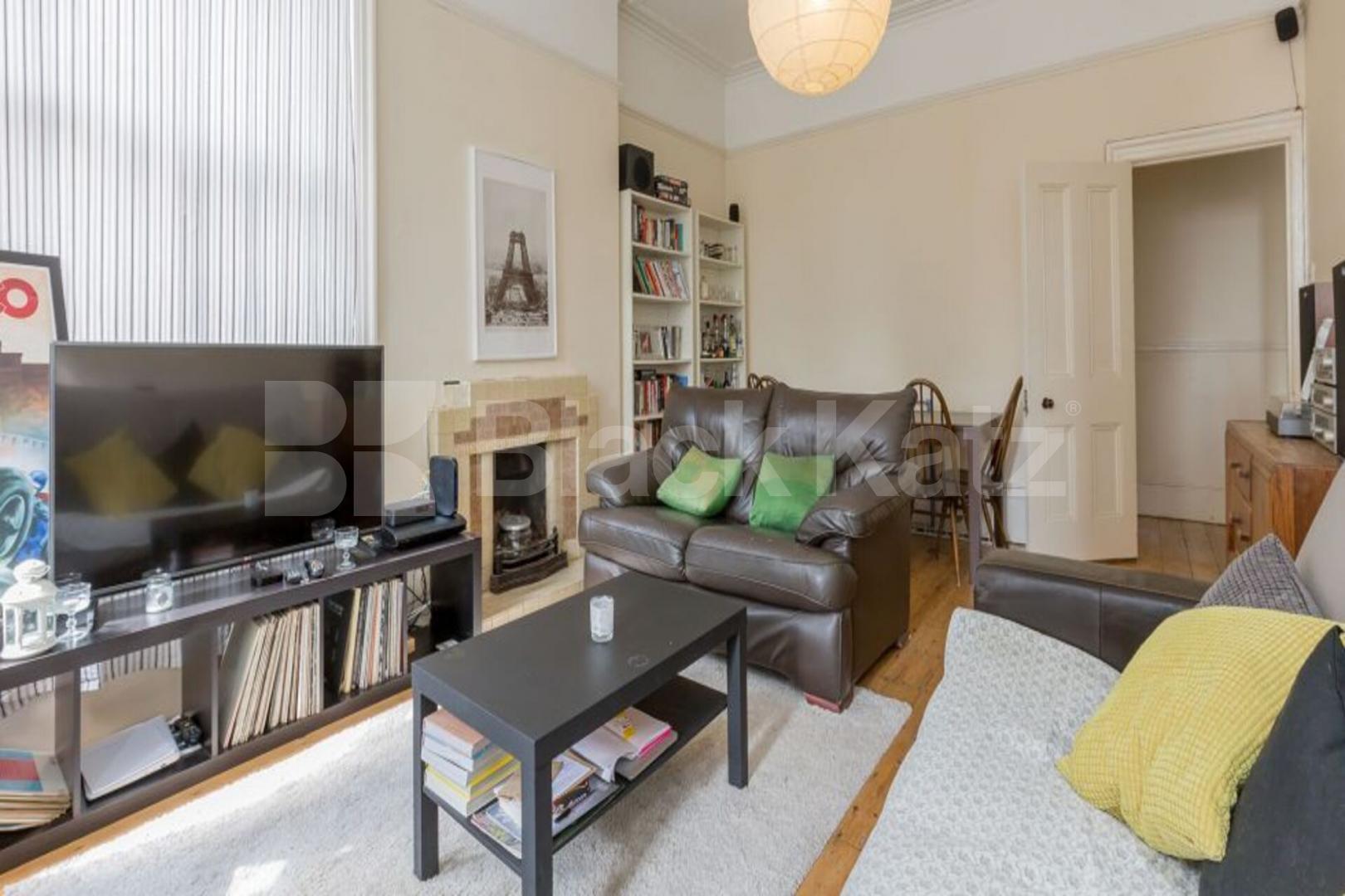 Stunning Mansion Block Seconds to Highgate Village and Archway tube zone 2  Linden Mansions, Hornsey Lane, Highgate