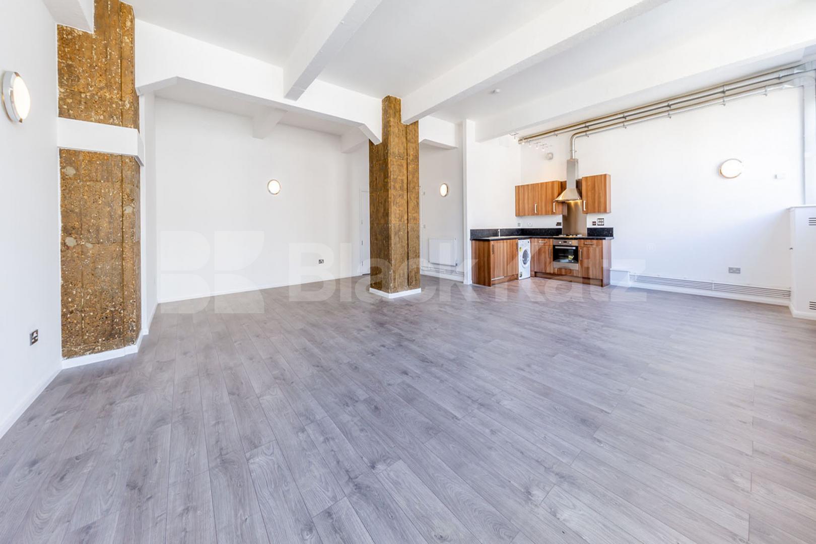 Large live work studio within a warehouse conversion in Haggerston  Ability View - Kingsland Road, Haggerston