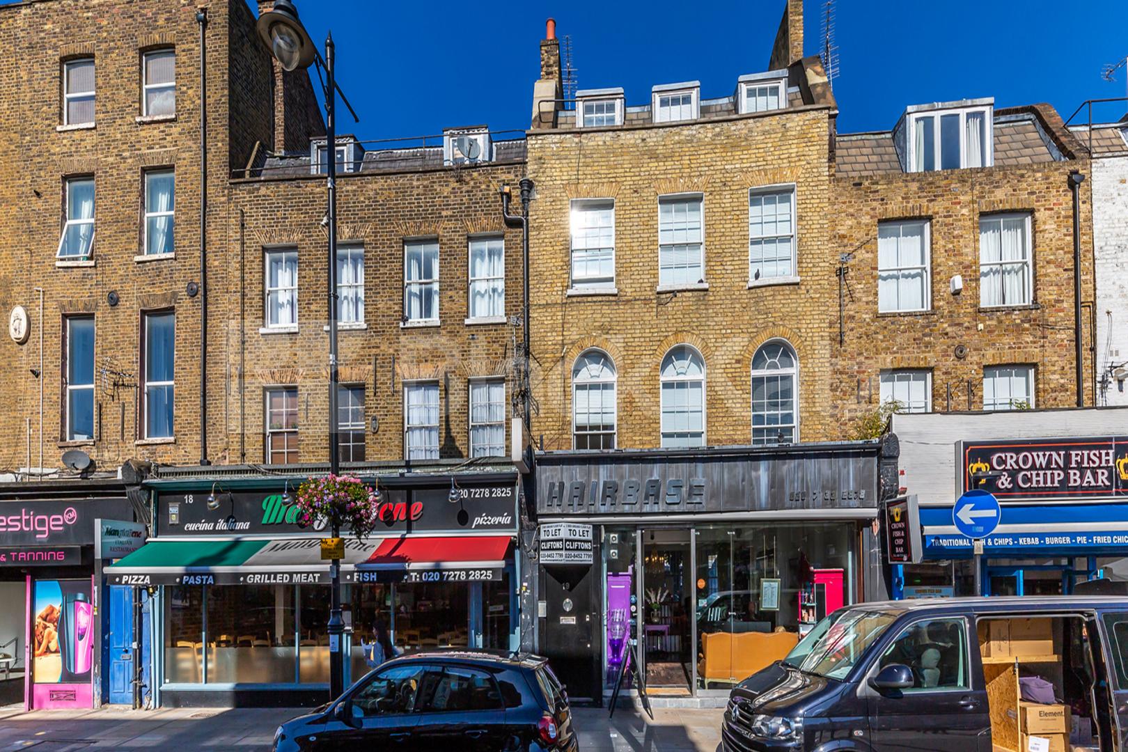 2 bedroom property in the hustle bustle of Chapel Market and Upper Street Chapel Market, ANGEL