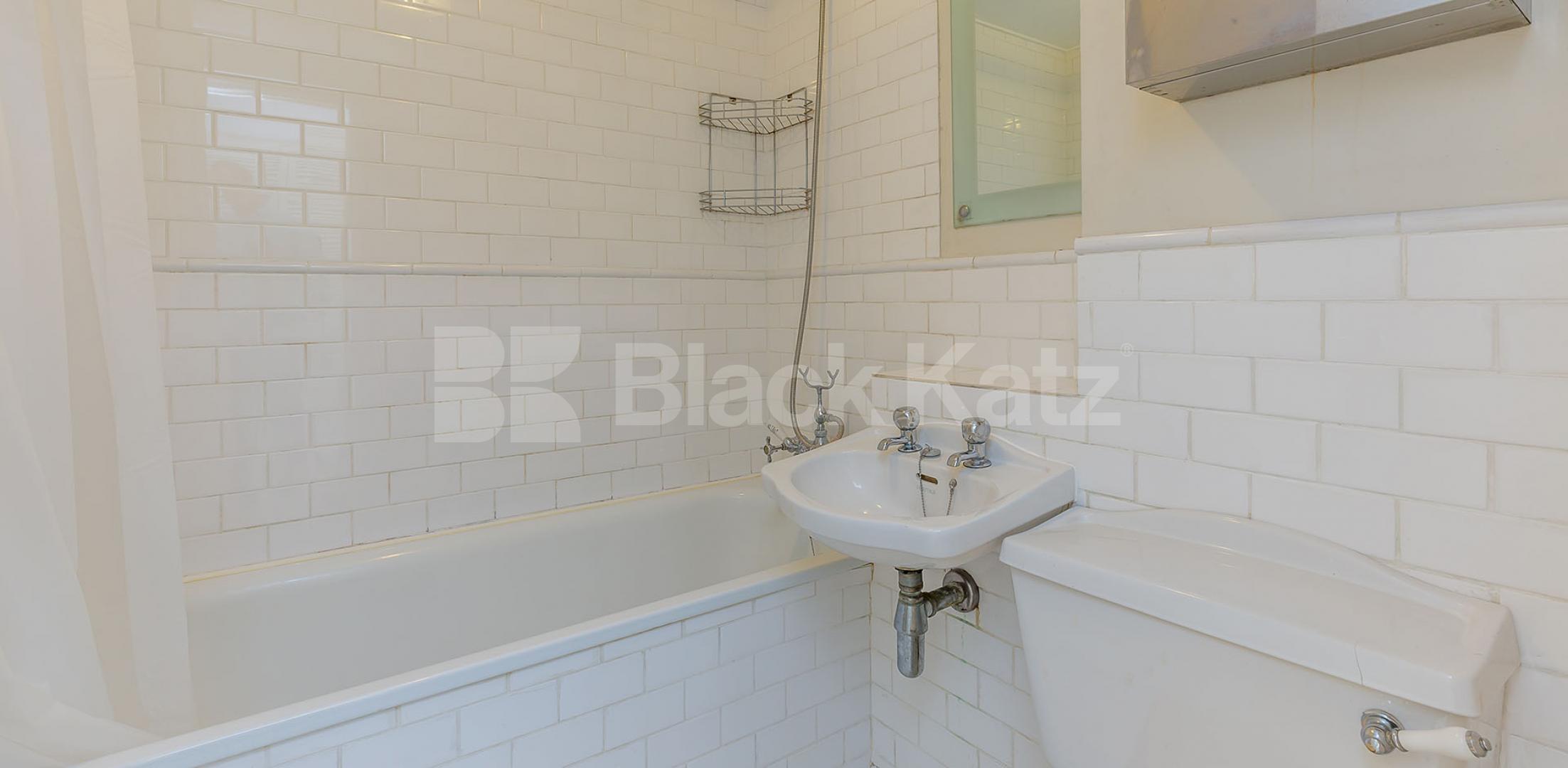 			Great Property!, 2 Bedroom, 1 bath, 1 reception Apartment			 Milton Avenue, Highgate