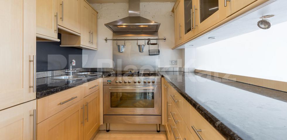 			Great Property!, 2 Bedroom, 1 bath, 1 reception Apartment			 Milton Avenue, Highgate