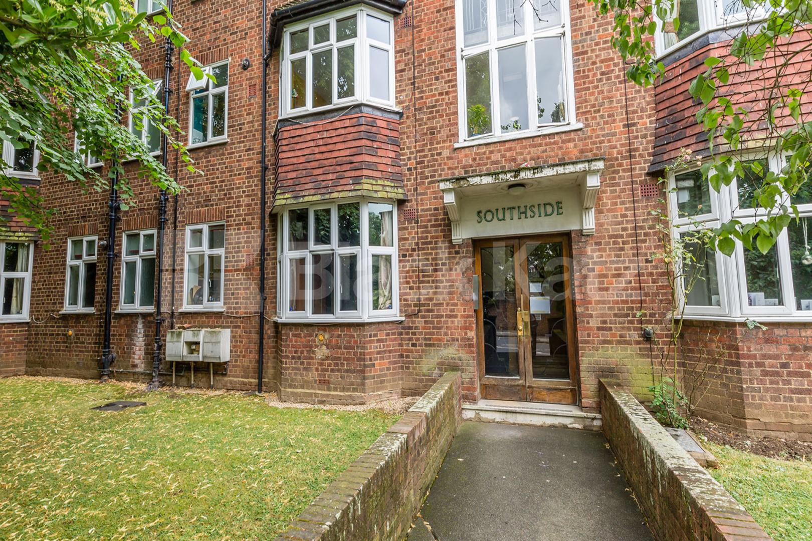  Lovely two double bedroom flat set on the ground floor in the heart of Tufnell  Dalmeny Avenue, Tufnell Park 