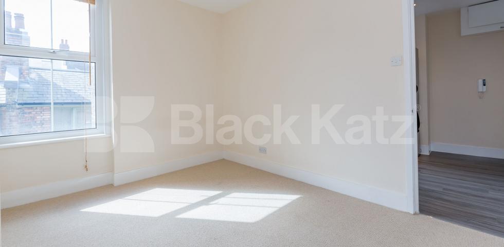 Located in the heart of Bethnal Green with an abundance of amenities  Temple Dwellings - Temple Street, Bethnal Green 