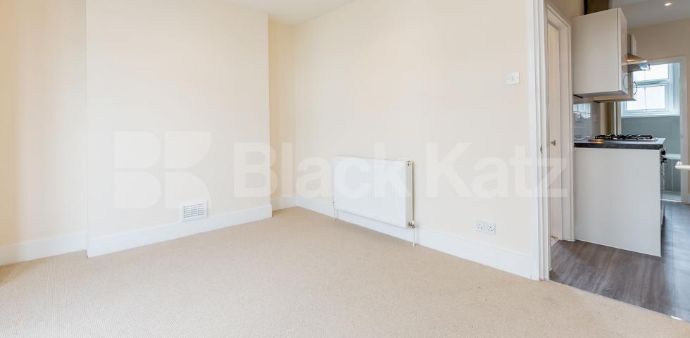 Located in the heart of Bethnal Green with an abundance of amenities  Temple Dwellings - Temple Street, Bethnal Green 