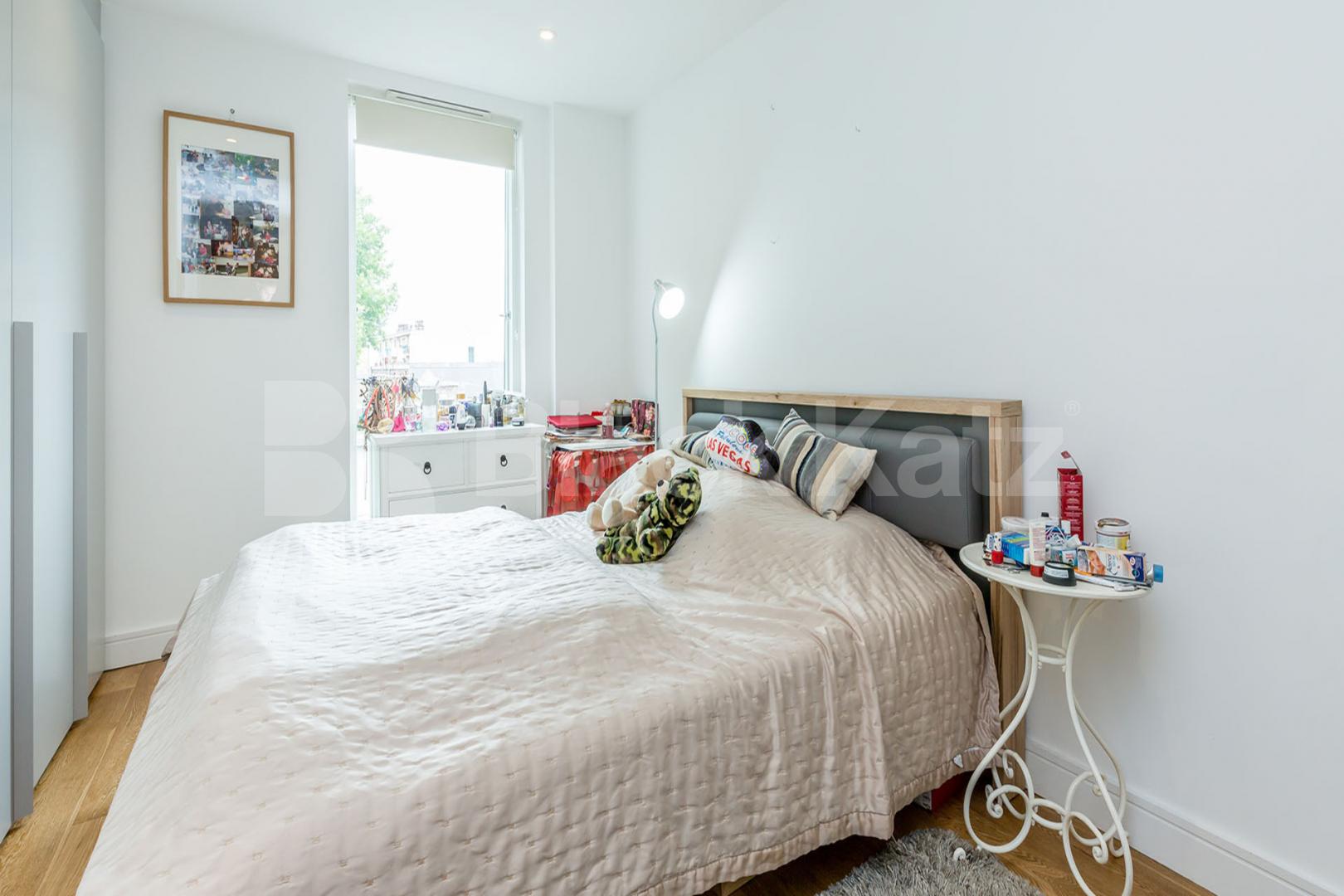 Gorgeous 3 bedroom 2 bathrooms in Bloomsbury   Westking Place, Bloomsbury