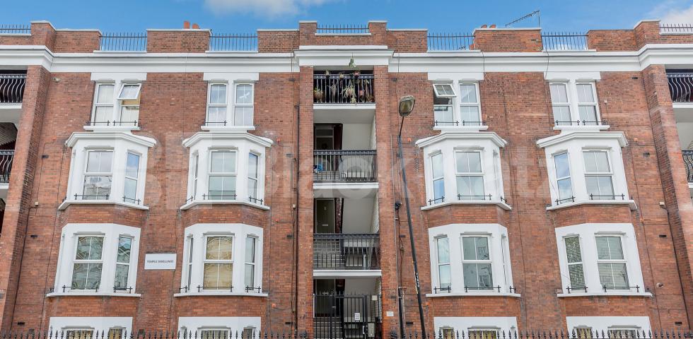 			1 Bedroom, 1 bath, 1 reception Flat			 TEMPLE DWELLINGS-TEMPLE STREET, BETHNAL GREEN-HACKNEY-LONDON FIELDS