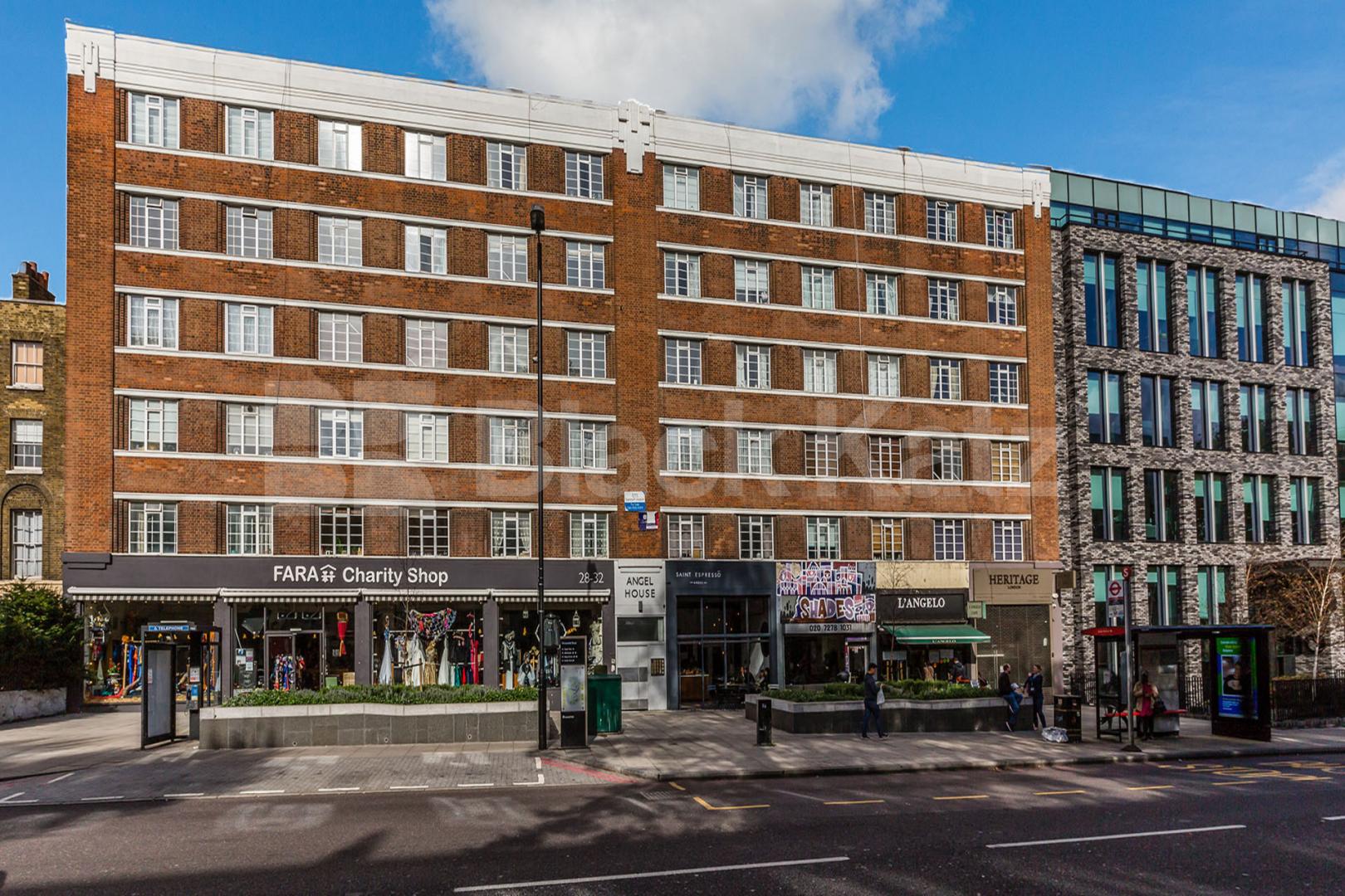 2 bedroom property located a stone throw from Angel Station Pentonville Road, Angel