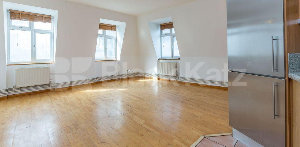 			STUNNING 2 BEDROOM WAREHOUSE APARTMENT, 2 Bedroom, 1 bath, 1 reception Flat			 Atrium Apartments-Felton Street, HAGGERSTON/HOXTON