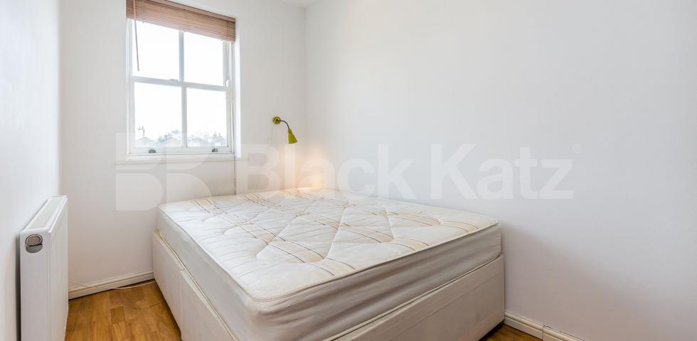 			NEW, 1 Bedroom, 1 bath, 1 reception Flat			 Camden Passage, ANGEL-ISLINGTON