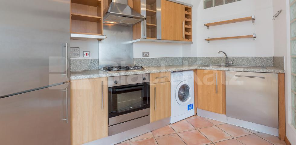 			GREAT LOFT STYLE ONE BEDROOM APARTMENT, 1 Bedroom, 1 bath, 1 reception Flat			 ATRIUM APARTMANTS-FELTON STREET, OLD STREET-HOXTON-HAGGERSTON