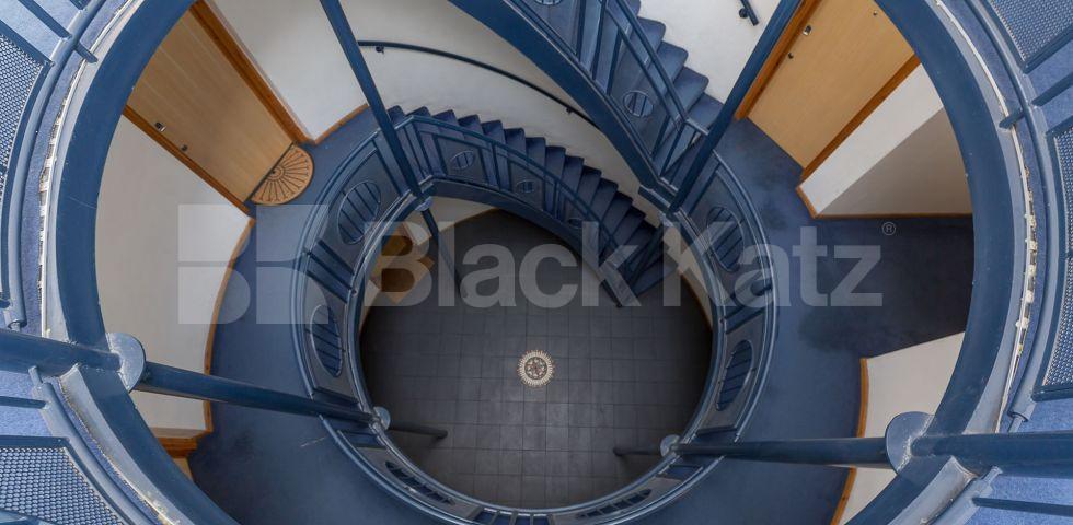 			STUNNING 2 BEDROOM WAREHOUSE APARTMENT, 2 Bedroom, 1 bath, 1 reception Flat			 Atrium Apartments-Felton Street, HAGGERSTON/HOXTON