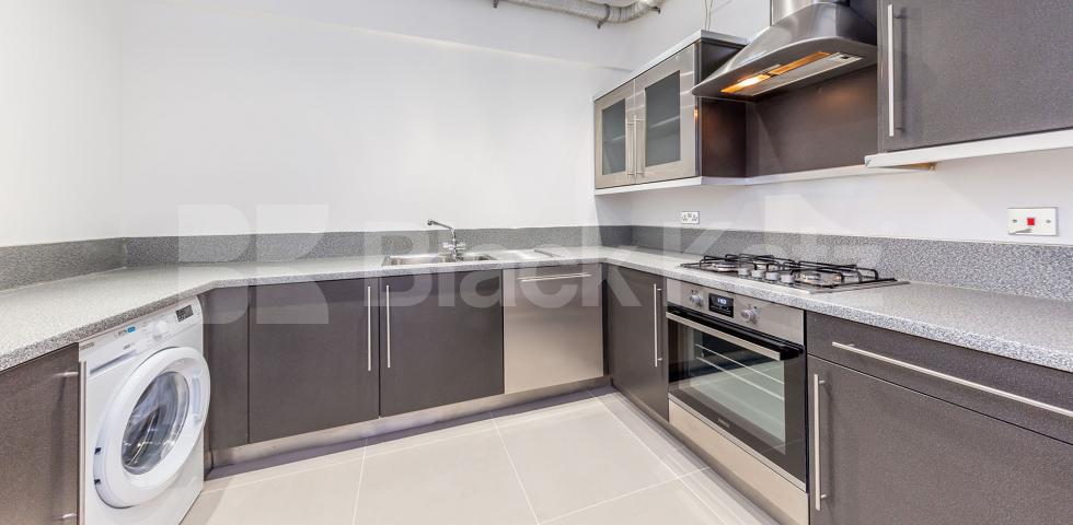 			VIRTUAL TOUR AVAILABLE!, 2 Bedroom, 1 bath, 1 reception Apartment			 GROVE HOUSE-TUDOR ROAD, HACKNEY-BETHNAL GREEN-LONDON FIELDS