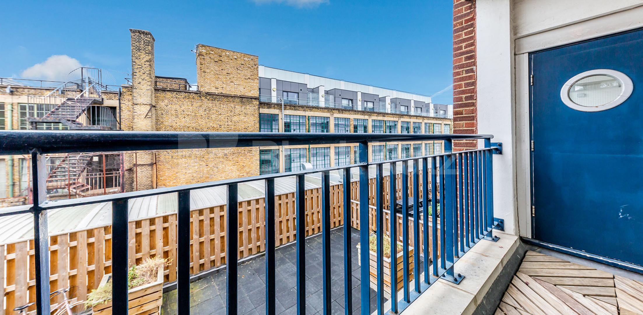			VIRTUAL TOUR AVAILABLE!, 2 Bedroom, 1 bath, 1 reception Apartment			 GROVE HOUSE-TUDOR ROAD, HACKNEY-BETHNAL GREEN-LONDON FIELDS