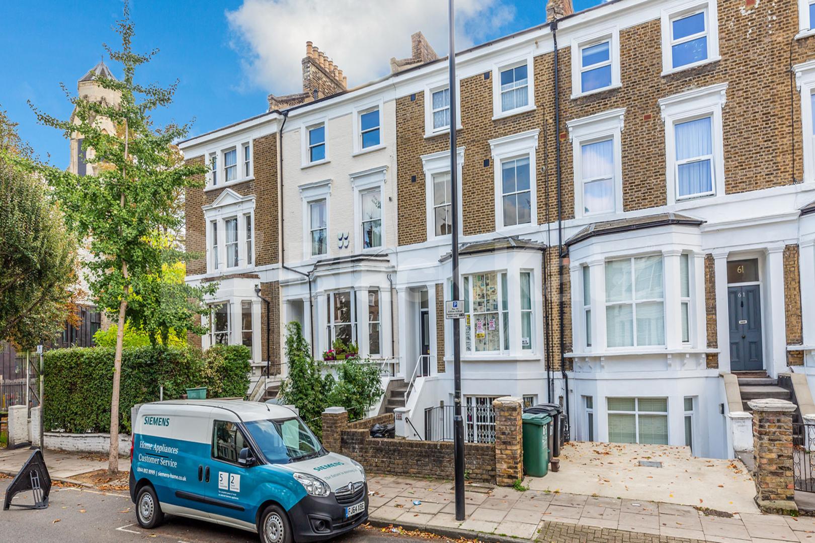 Bright 1 bedroom property located on Tufnell Park Road Minutes to the station Tufnell Park Road, Tufnell Park 