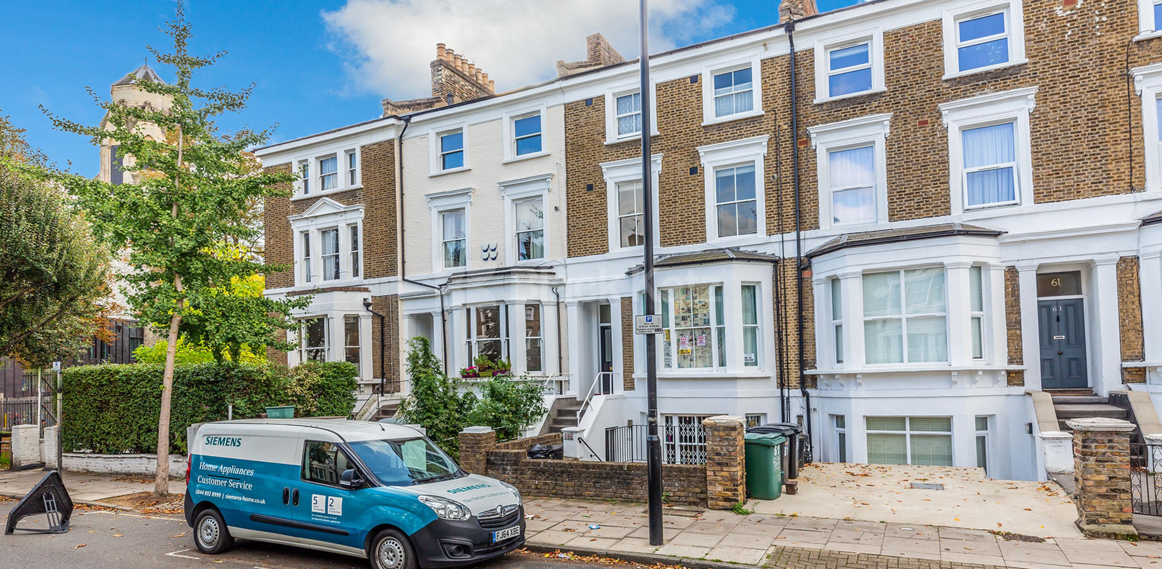			2 Bedroom, 1 bath, 1 reception Flat			 Tufnell Park Road, Tufnell Park  N7