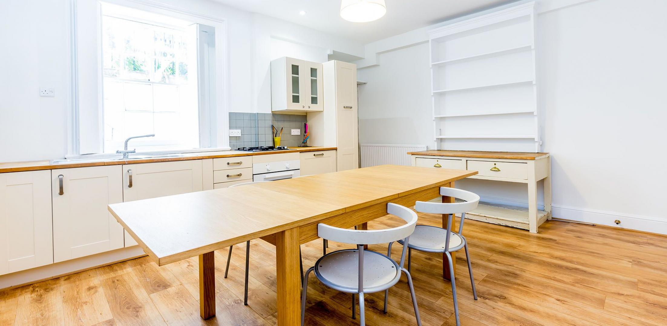 			1 Bedroom, 1 bath, 1 reception Flat			 Mornington Terrace, Camden / Regents Park 