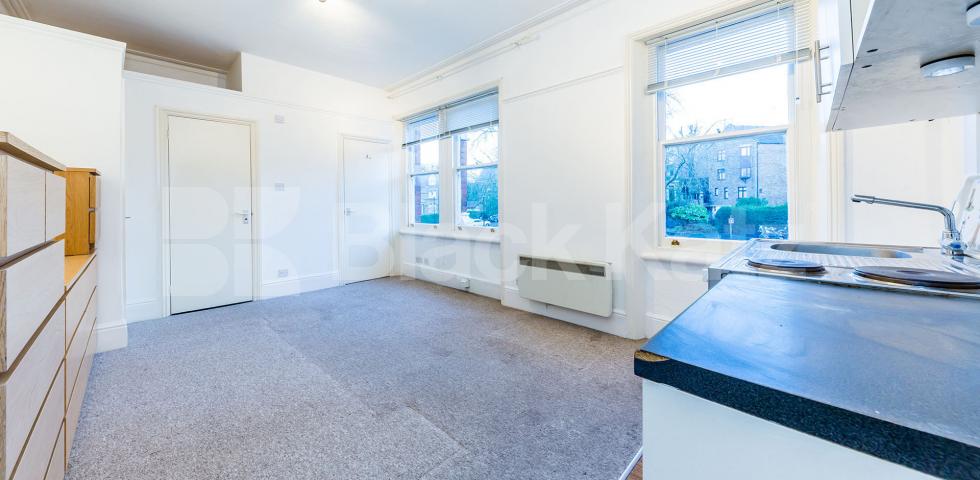 			Fantastic Studio !, Studio Apartment, 1 bath, 1 reception Studio			 Avenue Road, Highgate