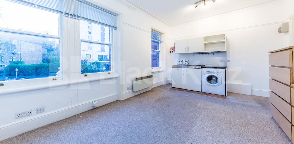 			Fantastic Studio !, Studio Apartment, 1 bath, 1 reception Studio			 Avenue Road, Highgate