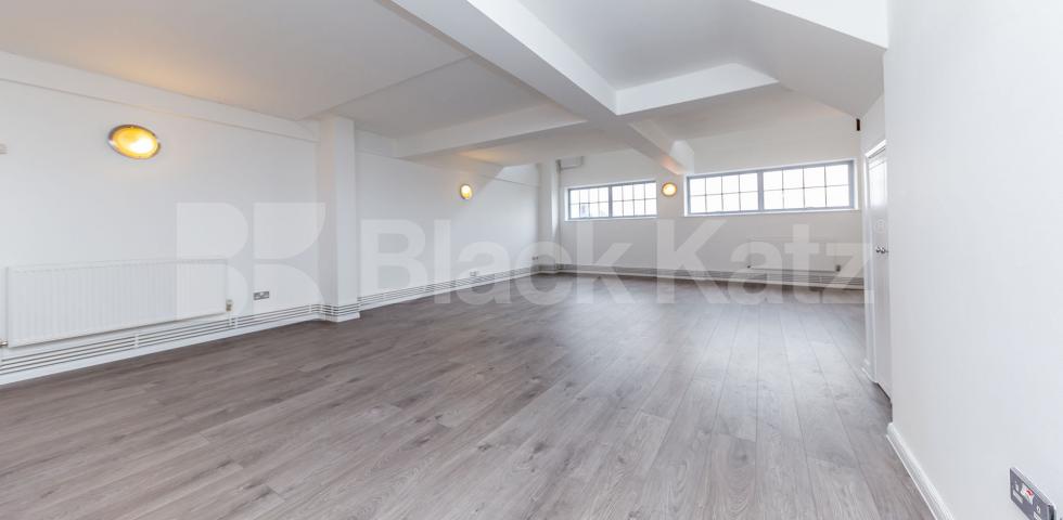 			NEW INSTRUCTION!, 2 Bedroom, 1 bath, 1 reception Apartment			 ABILITY VIEW-KINGSLAND ROAD E2, DALSTON/HAGGERSTON