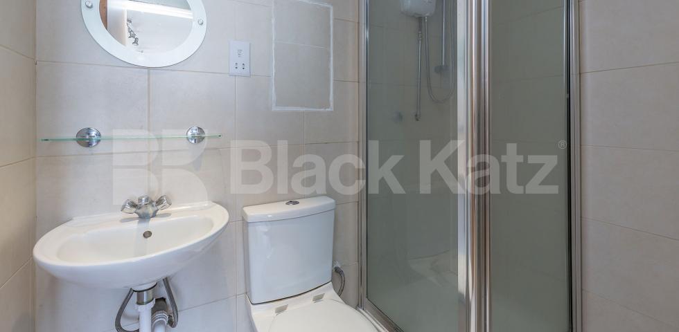 			NEW, Studio Apartment, 1 bath, 1 reception Flat			 Greville Street EC1, Hatton Garden-Farringdon-Holborn