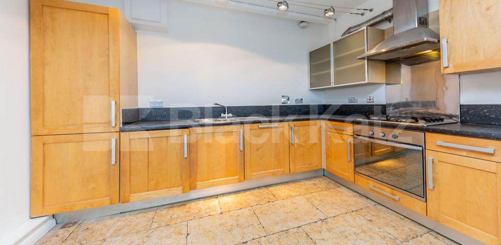 			NEW INSTRUCTION!, 2 Bedroom, 1 bath, 1 reception Apartment			 ABILITY VIEW-KINGSLAND ROAD E2, DALSTON/HAGGERSTON