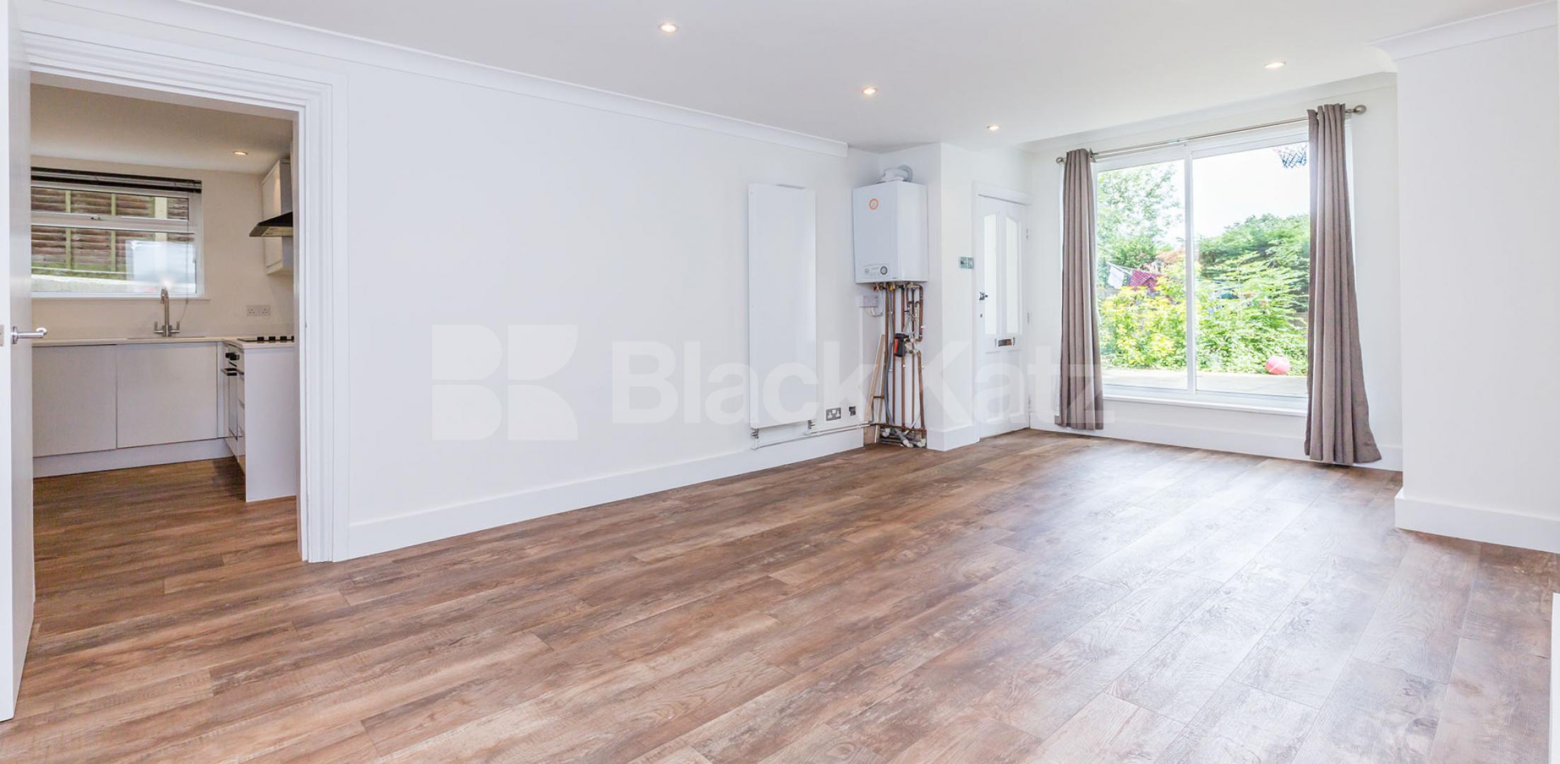 			Fantastic New Instruction !, 2 Bedroom, 1 bath, 1 reception Apartment			 Hadley Highstone, Barnet