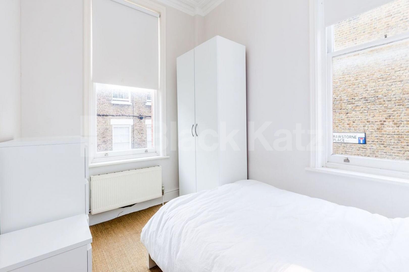 fantasticly located 2 bedroom property within an old pup conversion  Rawstorne Street  , Angel / Clerkenwell