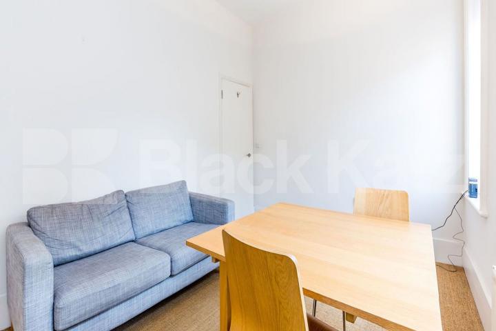 fantasticly located 2 bedroom property within an old pup conversion  Rawstorne Street  , Angel / Clerkenwell