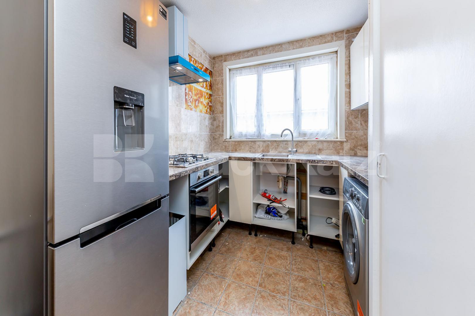 Spacious 3 Bedroom Home with Modern Interiors on Corporation Road N7 Corporation Street , Caledonian Road