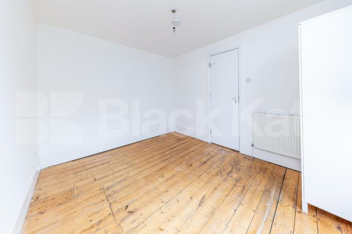 Beautiful period house conversion set over three floors Hazellville Road, Archway