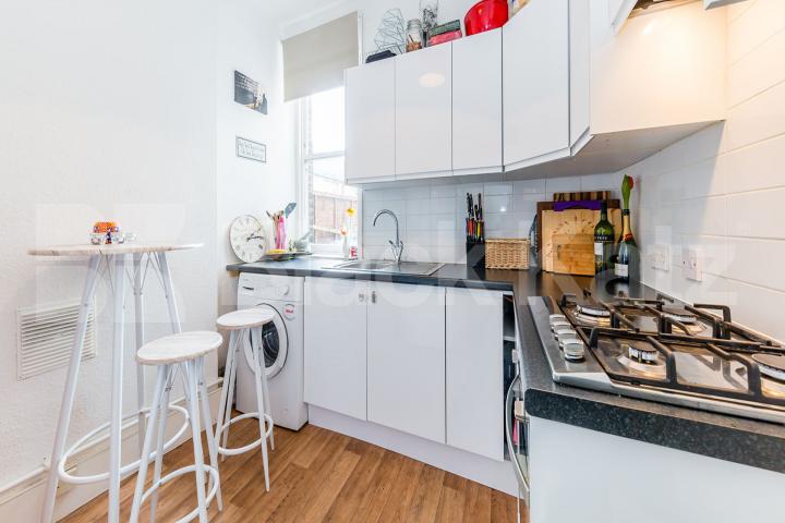 1 bedroom garden flat located in Crouch End Birkbeck Road, Crouch End