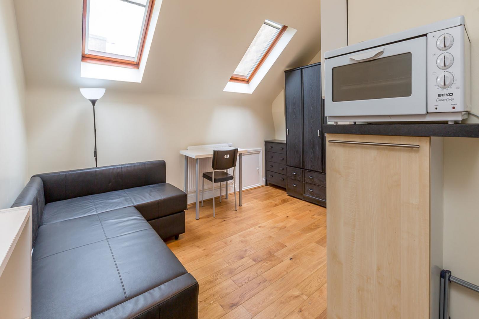 Cosy studio perfect for 1 person close to the trendy Upper Street Chapel Market, Angel