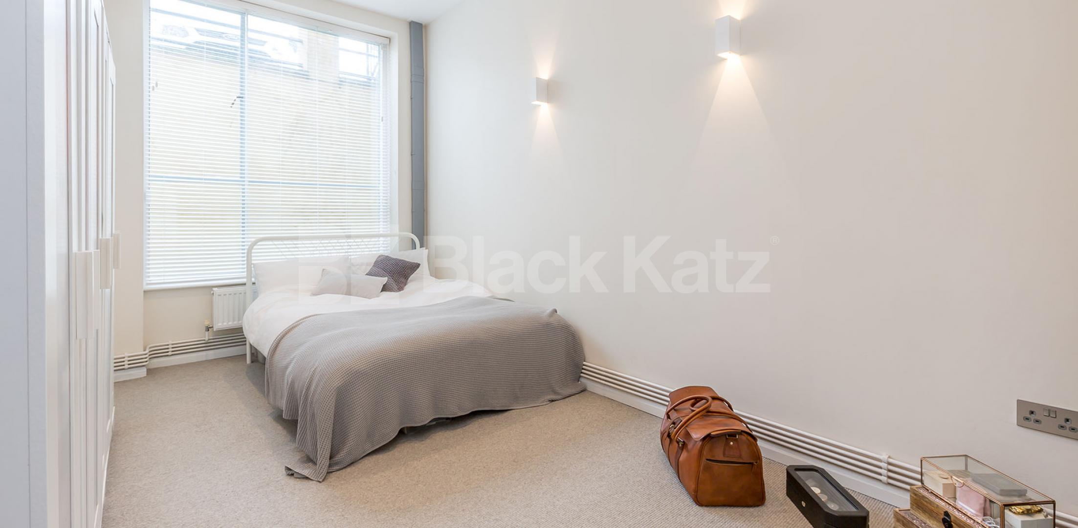 			STUNNING 1 BED WAREHOUSE APARTMENT, 1 Bedroom, 1 bath, 1 reception Flat			 ABILITY PLAZA-KINGSLAND ROAD, DALSTON-HAGGERSTON