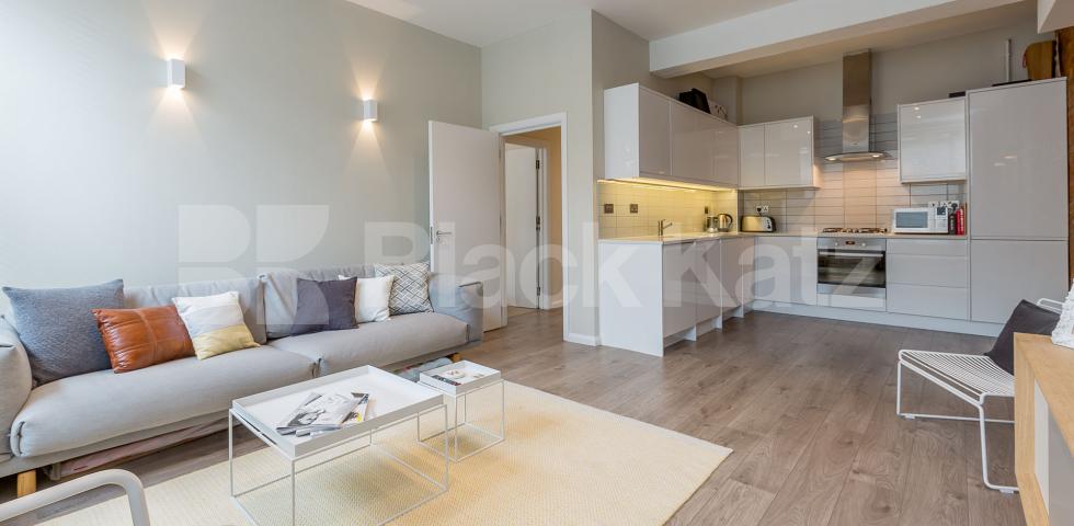 			STUNNING 1 BED WAREHOUSE APARTMENT, 1 Bedroom, 1 bath, 1 reception Flat			 ABILITY PLAZA-KINGSLAND ROAD, DALSTON-HAGGERSTON