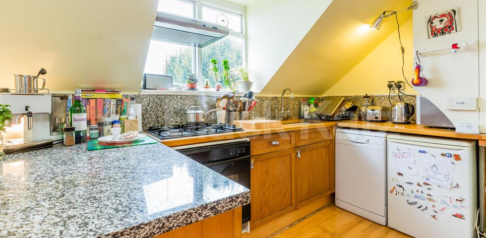 			Fantastic One Bed Property !, 1 Bedroom, 1 bath, 1 reception Flat			 Nelson Road, CROUCH END