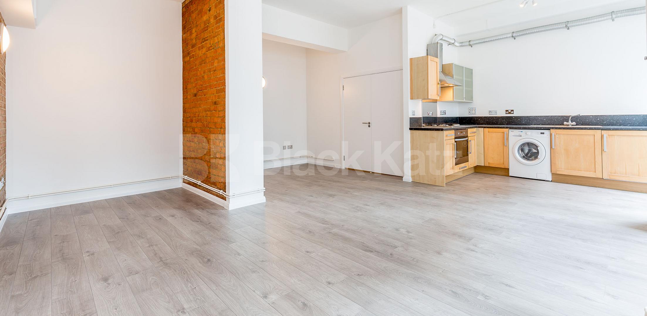 			STUNNING NEWLY REFURBISHED 1 BED WAREHOUSE APARTMENT, 1 Bedroom, 1 bath, 1 reception Flat			 ABILITY PLAZA-KINGSLAND ROAD, DALSTON-HAGGERSTON-SHOREDITCH
