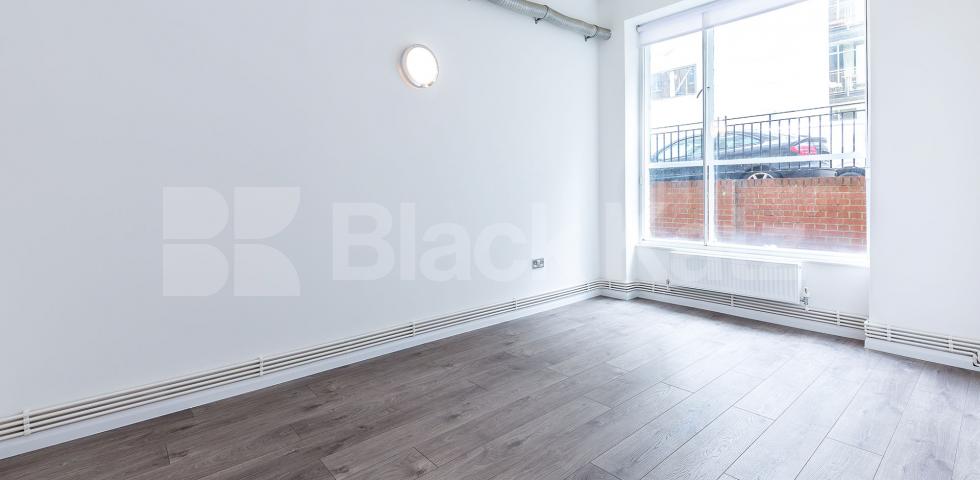 			STUNNING NEWLY REFURBISHED 1 BED WAREHOUSE APARTMENT, 1 Bedroom, 1 bath, 1 reception Flat			 ABILITY PLAZA-KINGSLAND ROAD, DALSTON-HAGGERSTON-SHOREDITCH