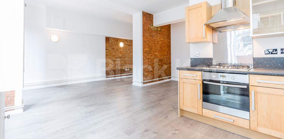 			STUNNING NEWLY REFURBISHED 1 BED WAREHOUSE APARTMENT, 1 Bedroom, 1 bath, 1 reception Flat			 ABILITY PLAZA-KINGSLAND ROAD, DALSTON-HAGGERSTON-SHOREDITCH