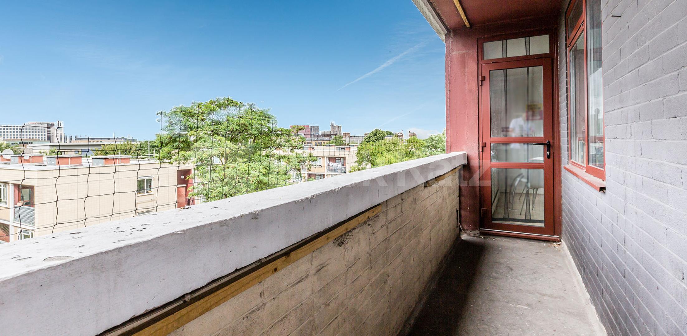 Sandwiched between Angel and Kings cross making it perfect for commuter. Collier Street, Angel / Kings Cross