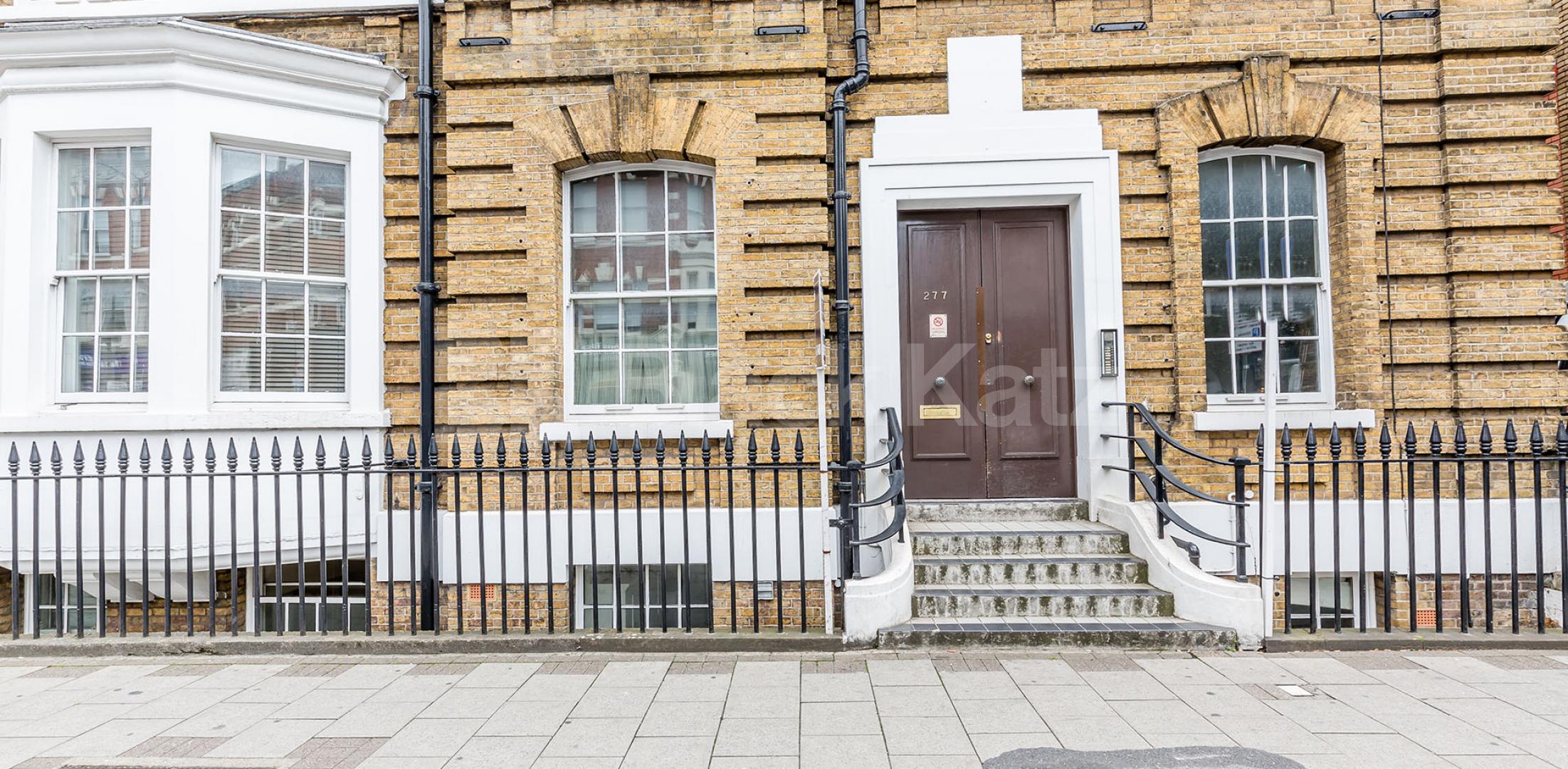 			NEW, 2 Bedroom, 1 bath, 1 reception Flat			 Upper Street , ANGEL-ISLINGTON